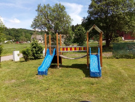 Veřejné dětské hřiště